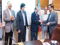 مراسم تقدیر از خدمات رئیس پیشین سازمان انتشارات جهاددانشگاهی برگزار شد/ سرلوحه کار سازمان ایجاد مرجعیت در حوزه کتاب و کتابخوانی برای دانشگاهیان خواهد بود