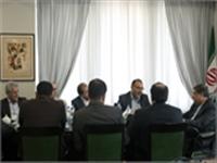 وزیر فرهنگ در نشستی با مدیران جهاد دانشگاهی بر تقویت نقاط مشترک همکاری های فرهنگی تاکید کرد