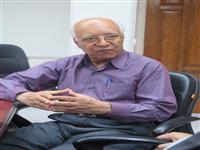 دیدار معاون فرهنگی جهاددانشگاهی و رئیس سازمان انتشارت جهاددانشگاهی با دکتر ایرج افشار سیستانی 