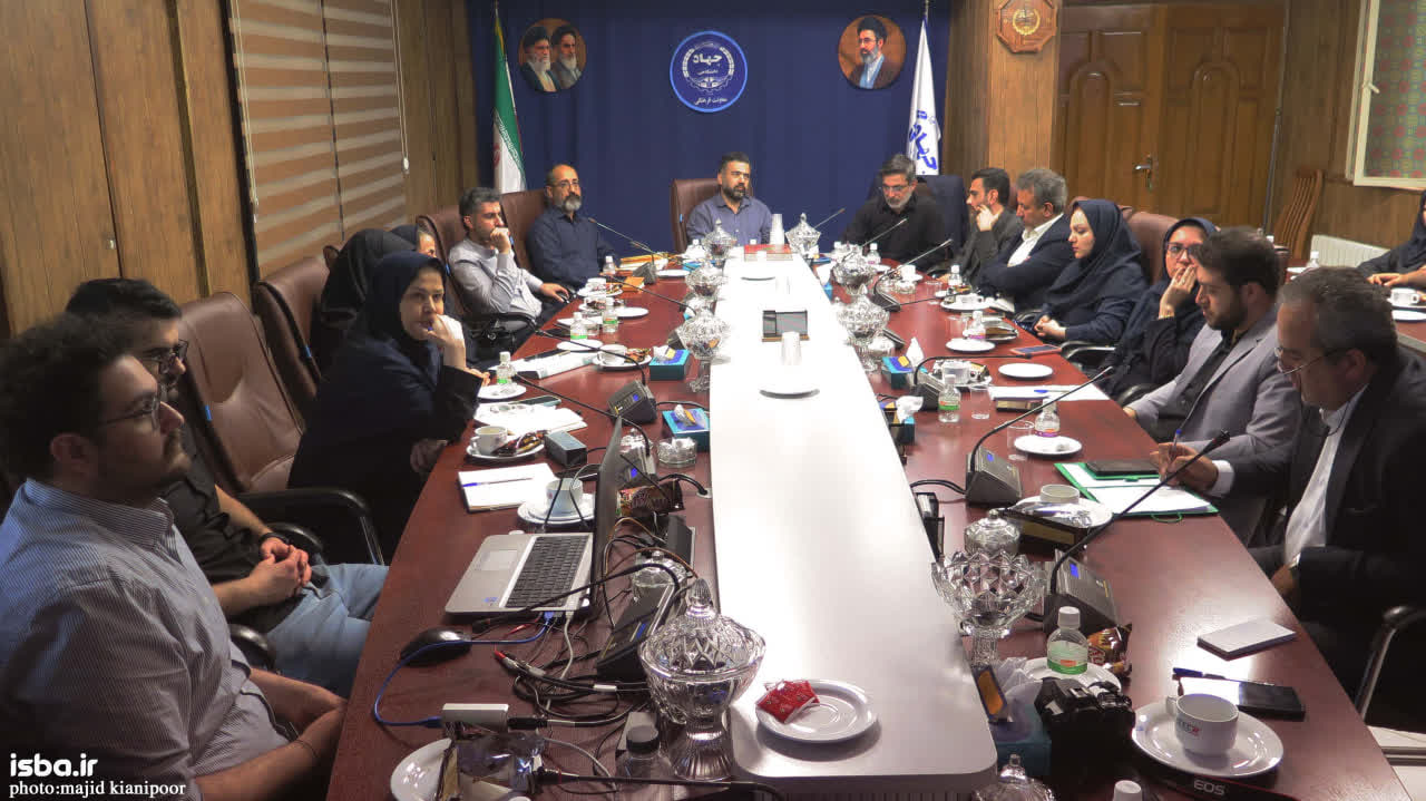 نشست مدیران نشر جهاد دانشگاهی برگزار شد /تاکید بر ارتقای کیفی آثار مکتوب در جهاد دانشگاهی  