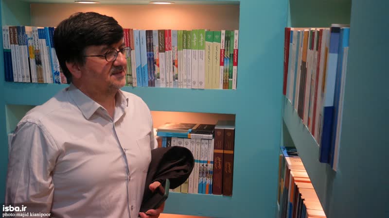 بازدید قائم مقام رئیس جهاد دانشگاهی از غرفه این سازمان در سی و ششمین نمایشگاه بین‌المللی کتاب تهران